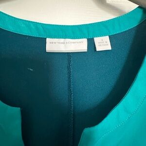 New York & Company Vibrant Teal Top